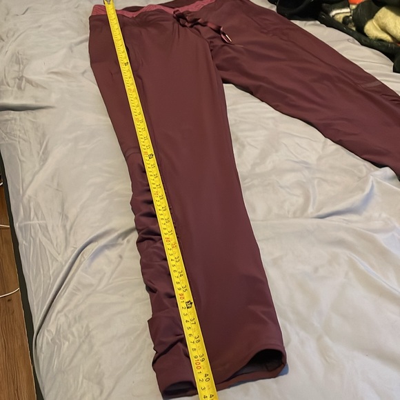 Lululemon Pants - Picture 10 of 11